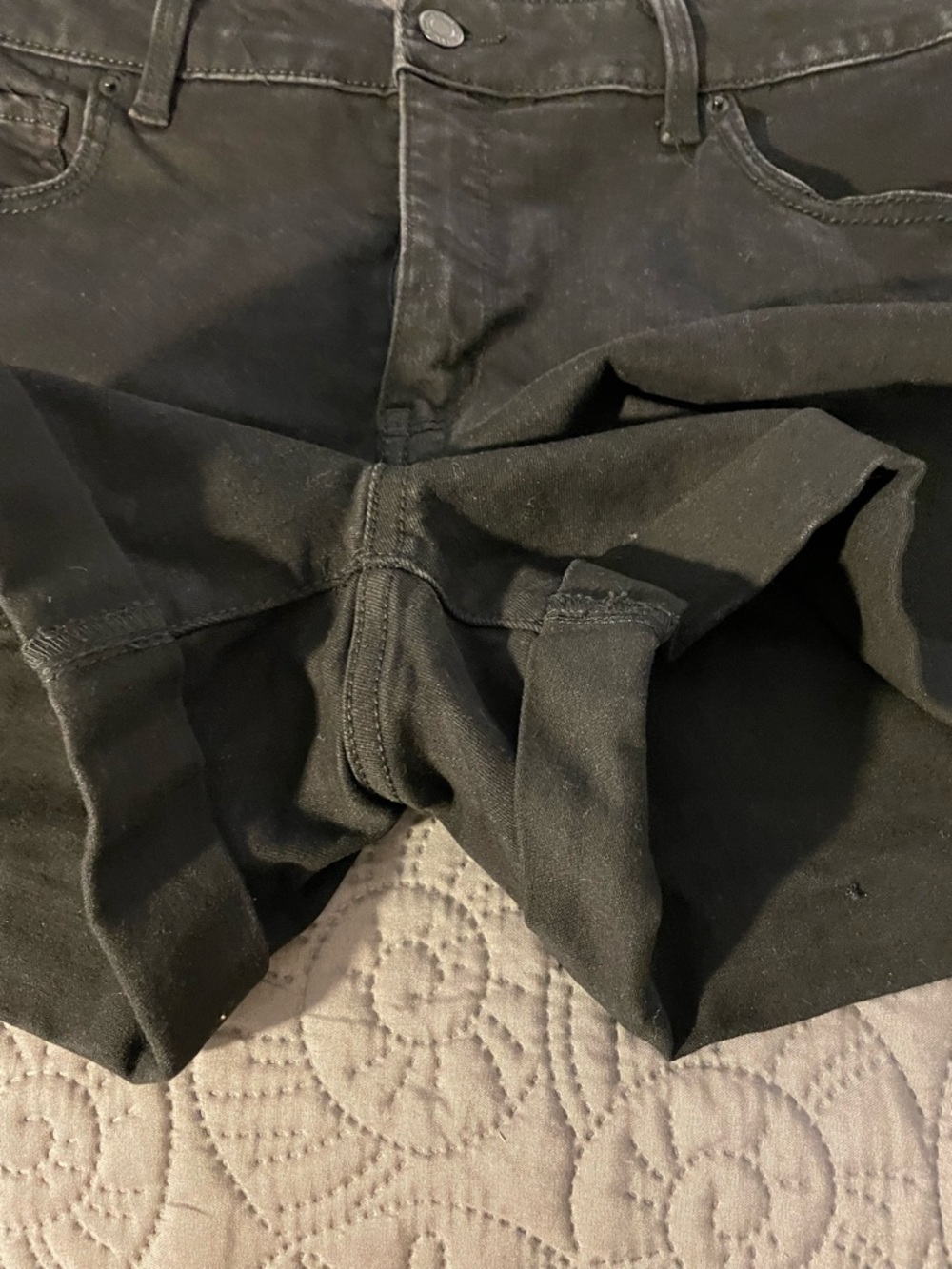 Time and Tru Black Cuffed Denim Shorts - Picture 3 of 4